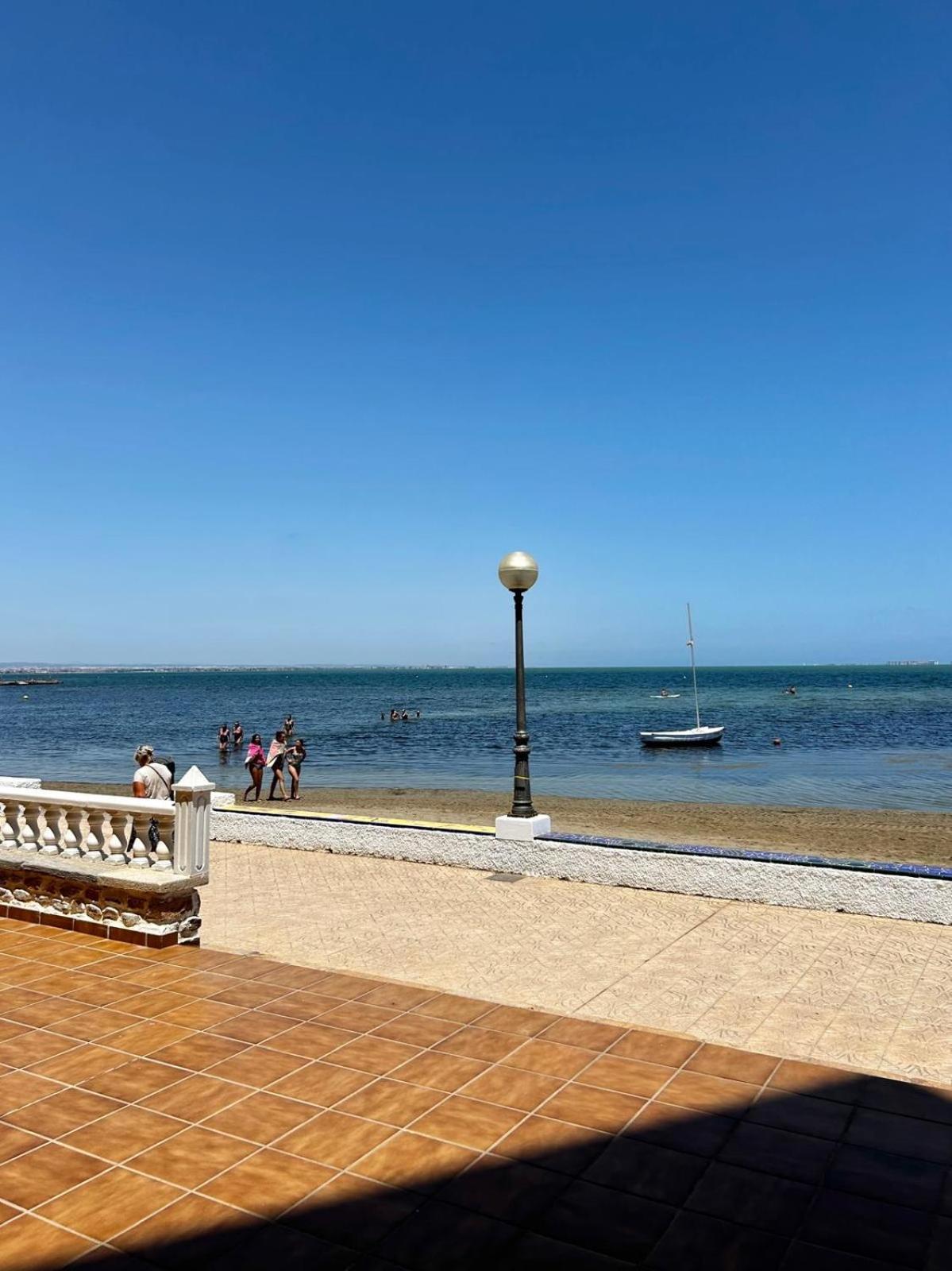 Apartamento Mar Menor, Los Urrutias - Beachfront Apartment With Patio Under New Management Since July 2024 Cartagena Exterior photo